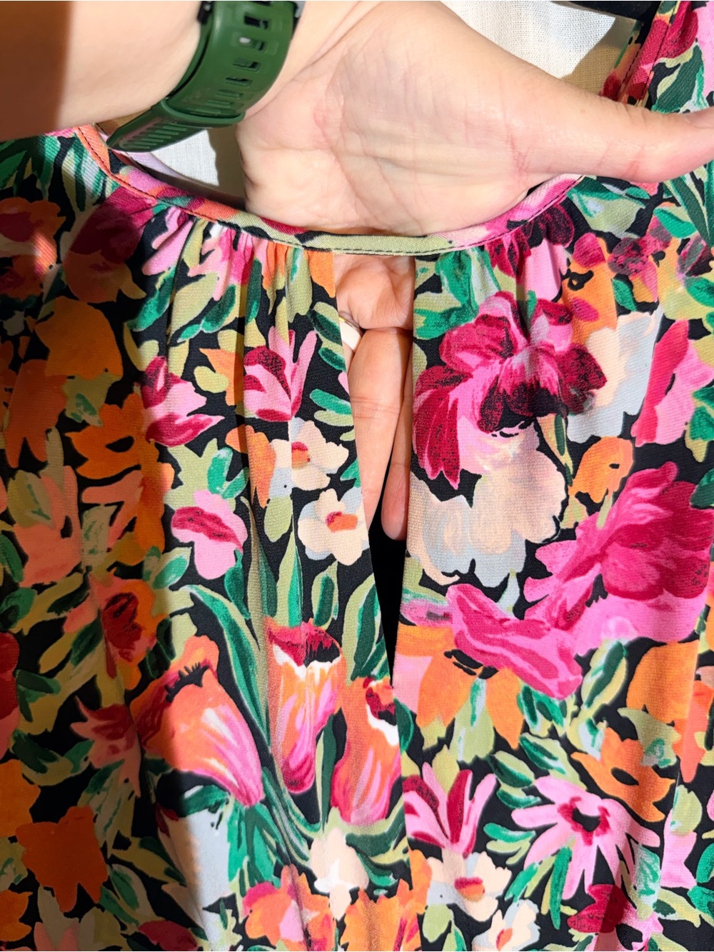 Maggy London Pink Floral Asymmetrical Handkerchief Hem Dress - Size 8 - Picture 6 of 15